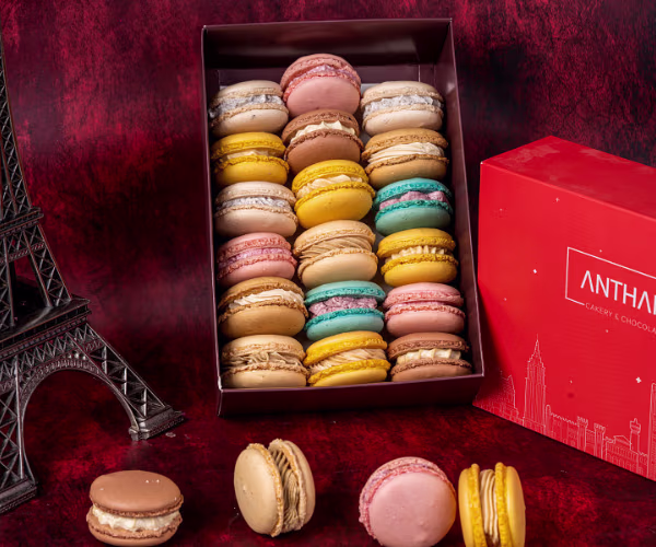 Assorted Macaron Box of 12