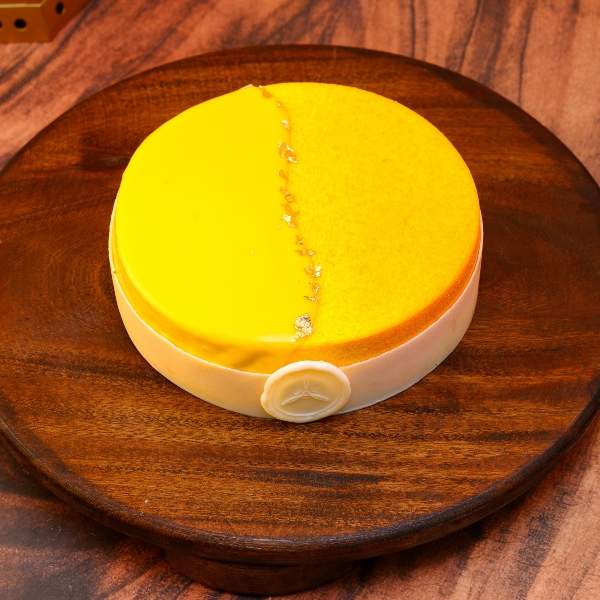 Seasonal Mango Cake