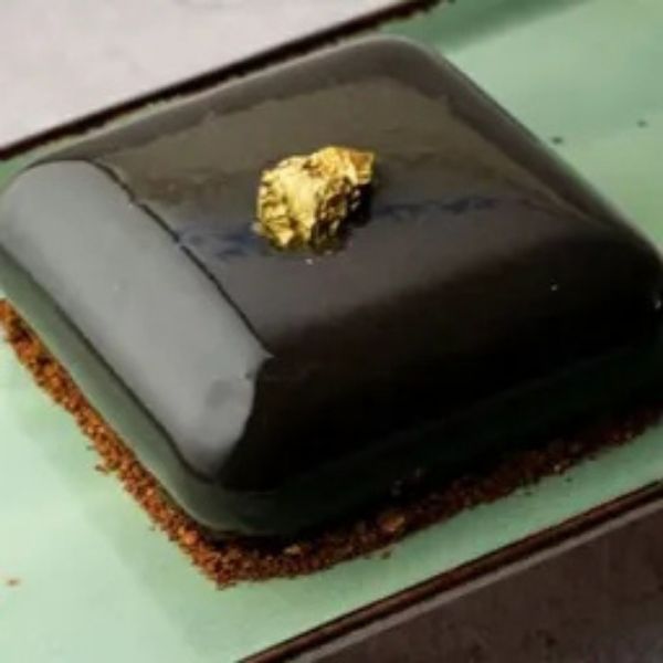 Ube and Chocolate Cake